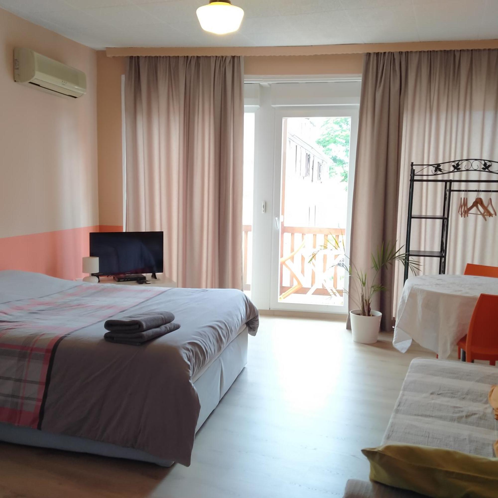 Ferienwohnung Nid De Cigognes Rosheim Exterior foto